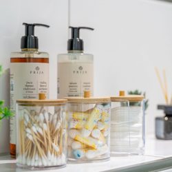 Hygieneartikel: Shampoo, Conditioner, Tampons, Q-Tips, Wattepatts